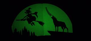 La Luna: Cuento para leer a oscuras