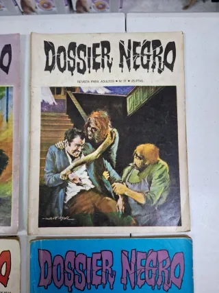 Cómics Dossier Negro. PRECIO POR UNIDAD: 5 €