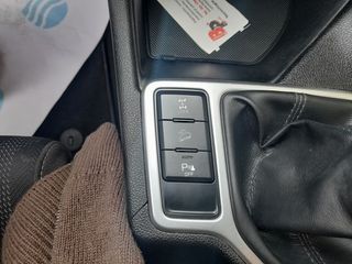 Kia Sportage 1.6 MHEV Business DCT 100kW (136CV 4X4)