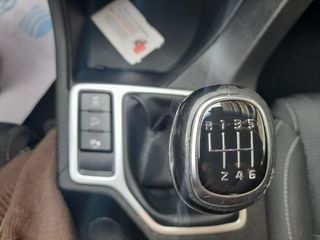 Kia Sportage 1.6 MHEV Business DCT 100kW (136CV 4X4)