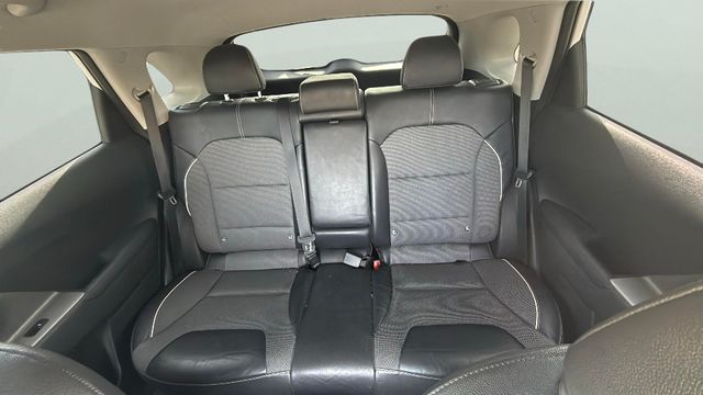 Kia e-Niro Concept 100 kW (136 CV)