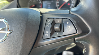 Opel Corsa 1.4 Business 66 kW (90 CV)