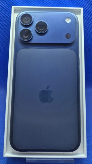 iPhone 17 Pro Max (Somos tienda-Con garantía)