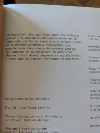 Sigmund Freud - Catálogo Biográfico Ilustrado (Doc