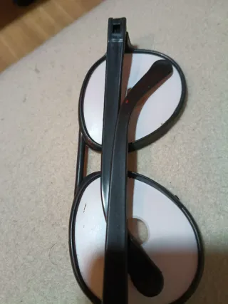 Gafas graciosas con ojos pintados