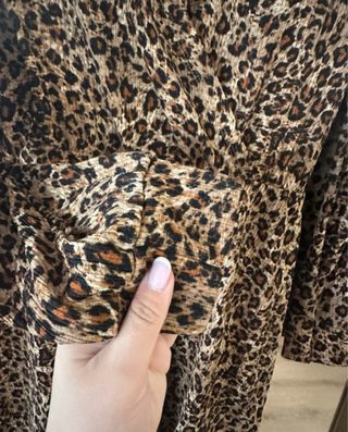 Vestido Pull & Bear estampado leopardo