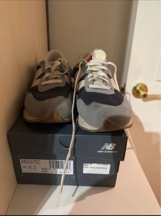 Zapatillas New Balance Azul y Gris