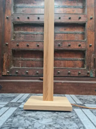 Lámpara de pie Nueva