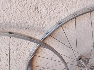 Juego Ruedas CAMPAGNOLO AKRONT