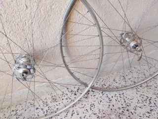 Juego Ruedas CAMPAGNOLO AKRONT