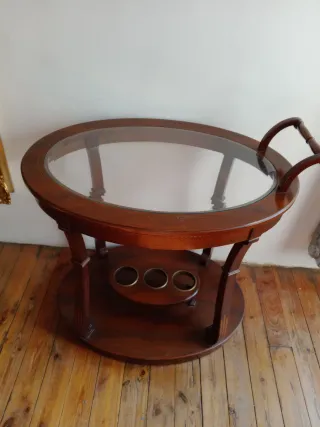 Carrito bar de  madera marquetería con ruedas