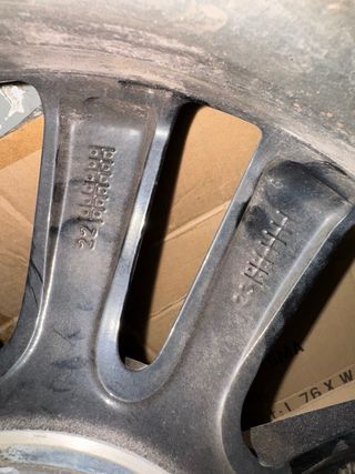 Llantas y neumáticos nuevos Originales Mercedes