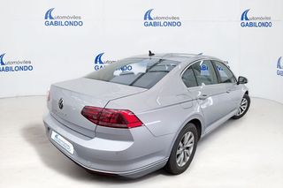 Volkswagen Passat Executive 1.5 TSI 110kW (150CV) DSG **Techo panorámico**