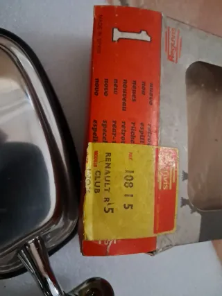 RENAULT 5. ESPEJO RETROVISOR AUXILIAR.