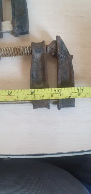 Lote 3 Sargentos Carpintería