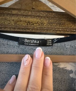 Mono Bershka estampado aves