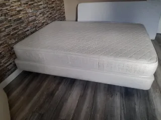 Canapé y colchón de tela