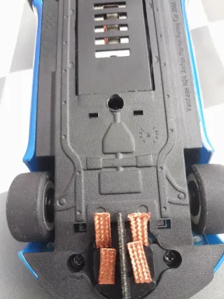 Aston Martin Scalextric Coche 1:32