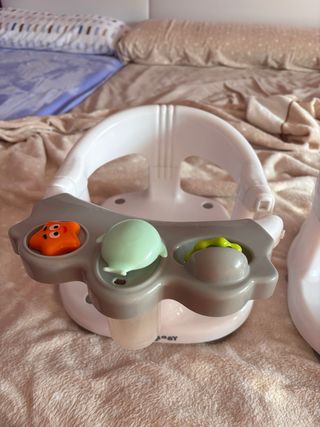 Asiento de baño para bebé 15€ cada uno