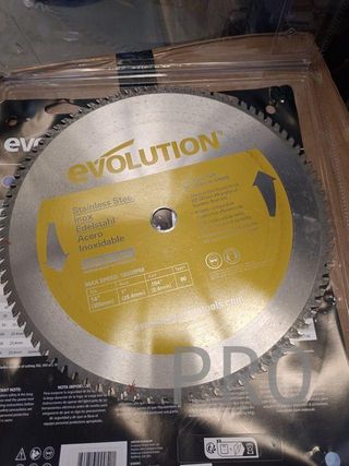 Hoja de sierra S355TCT-90CS de 355 mm para cortar