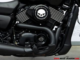 HARLEY-DAVIDSON STREET 750 -A2-