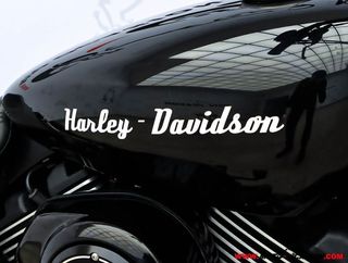 HARLEY-DAVIDSON STREET 750 -A2-