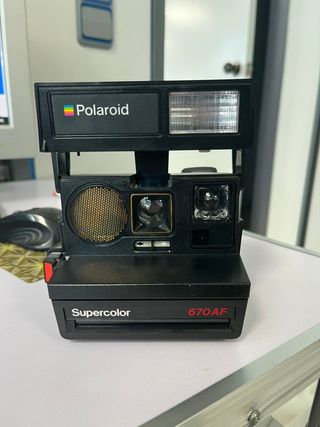 Cámara Polaroid 670AF Supercolor