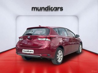 Toyota Auris 1.8 Hybrid Active