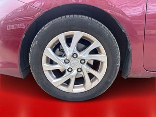 Toyota Auris 1.8 Hybrid Active