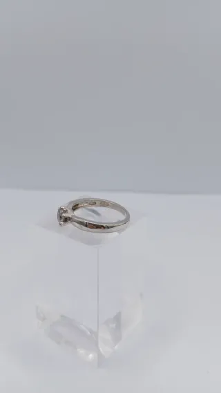 Sortija de plata.