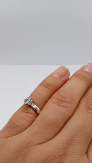 Sortija de plata.