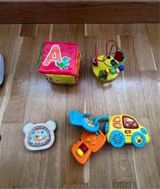 Lote Juguetes Bebé: Aro, Coche, Bloque