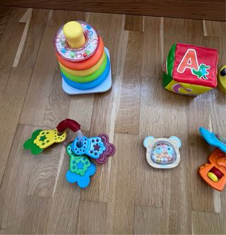 Lote Juguetes Bebé: Aro, Coche, Bloque