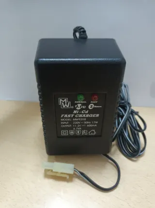 Cargador Rápido Ni-Cd MW9298