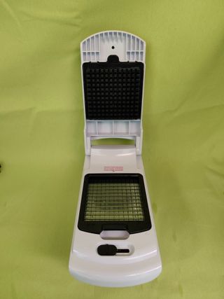 Picadora y cortadora de verduras 7-en-1 - Nuevo