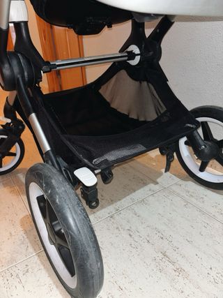 Bugaboo Fox 2 Silla de Paseo Negra y Blanca