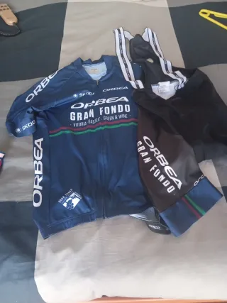 Maillot y culote Orbea Gran Fondo Talla M