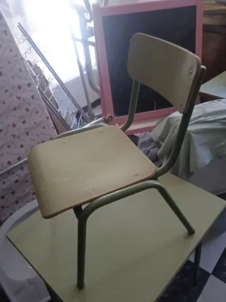 Silla vintage madera y metal