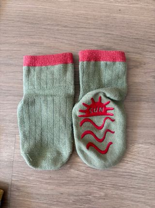 Calcetines respetuosos bebé antideslizantes