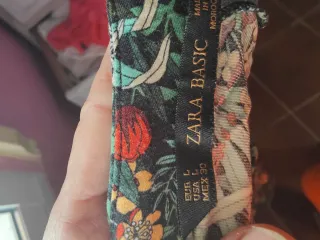 Vestido Zara floral manga larga