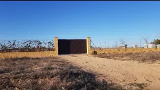 TERRENO CON POZO, IDEAL PARA COMPARTIR