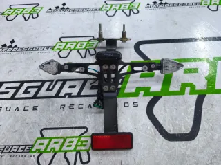 Portamatrículas con luces LED Puig