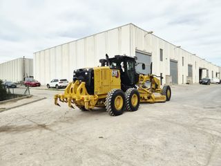 CATERPILLAR 140 AWD ***IMPECABLE***