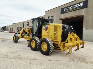 CATERPILLAR 140 AWD ***IMPECABLE***