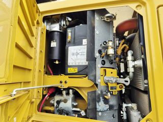 CATERPILLAR 140 AWD ***IMPECABLE***
