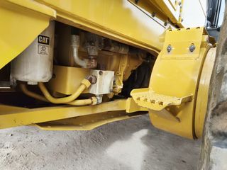 CATERPILLAR 140 AWD ***IMPECABLE***