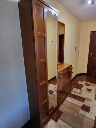 Mueble entrada con armario perchero y zapatero