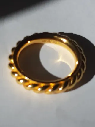 Anello Dorato HERMES per foulard (Solo l'anello)