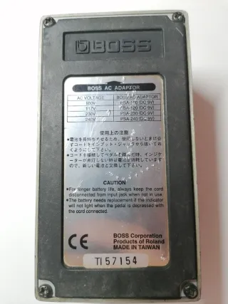 BOSS MT-2 Metal Zone pedal de guitarra