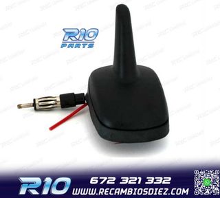 ANTENA ALETA DE TIBURÓN CON AMPLIFICADOR